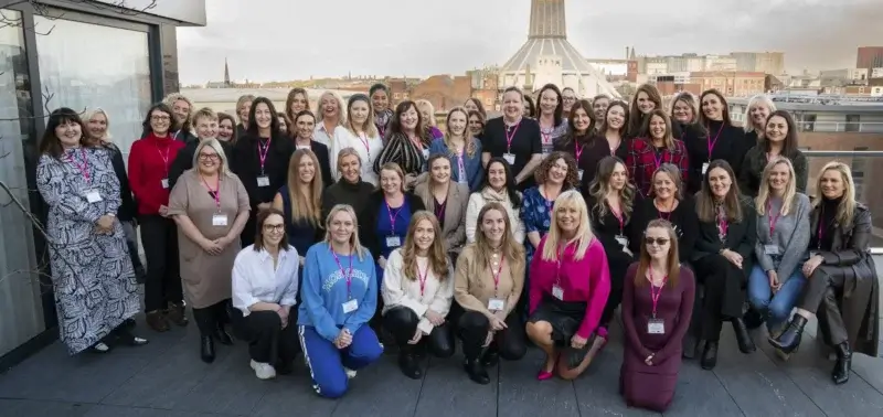 Pink Link Business Networking