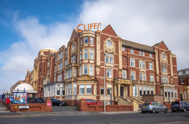 The Cliffs Hotel