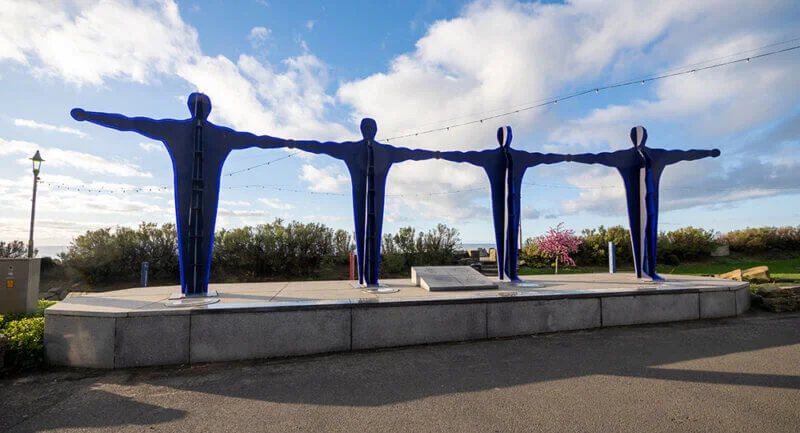 3 Police Officers Die Trying to Save a Man and His Dog