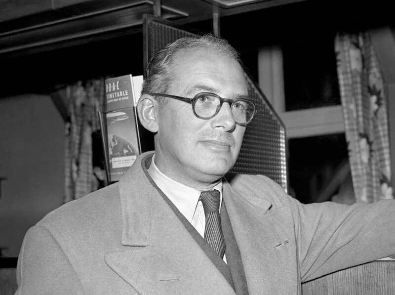 David Brown Buys Aston Martin