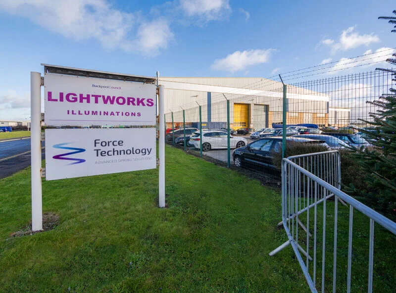 Steve Williams Sets up Force Technology