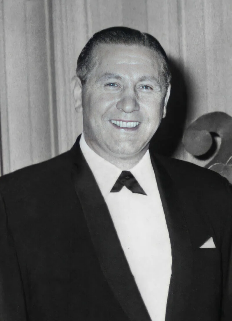 Stanley Mortensen Signs with Blackpool Football Club