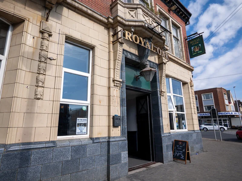 The Royal Oak Pub on Waterloo Road