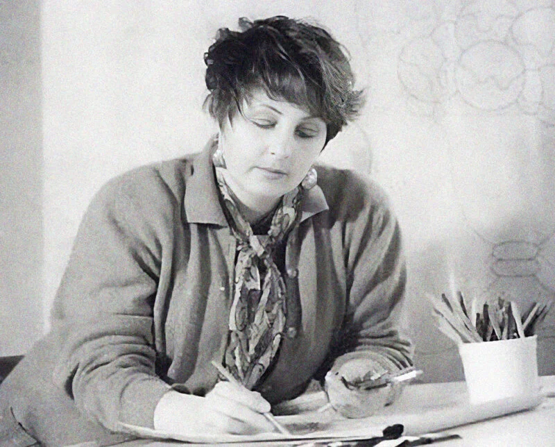 Davia Walmsley Founds Daedalian Glass Studios in Blackpool